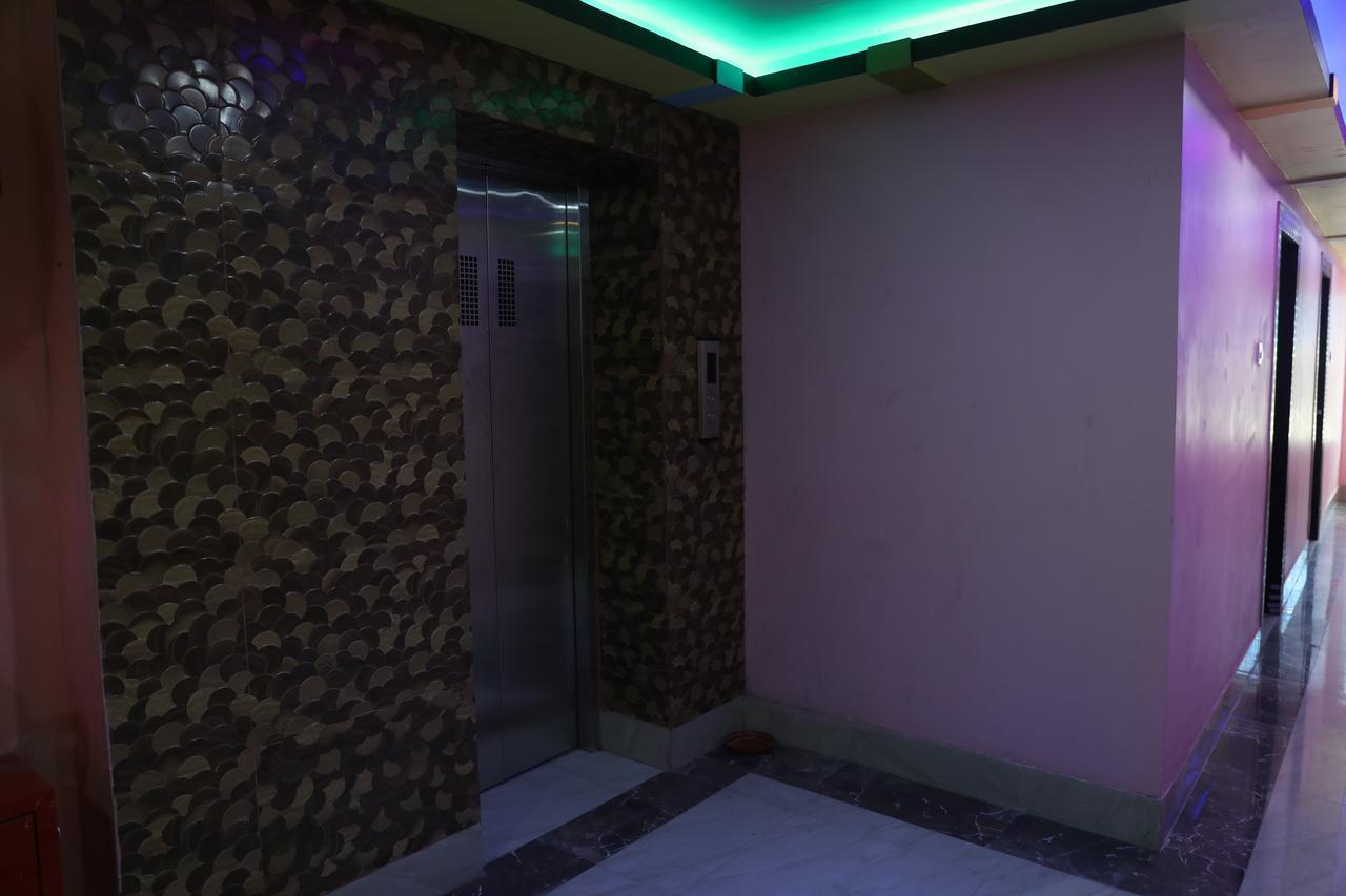 Hotel S.T. Apple Дигха Екстериор снимка