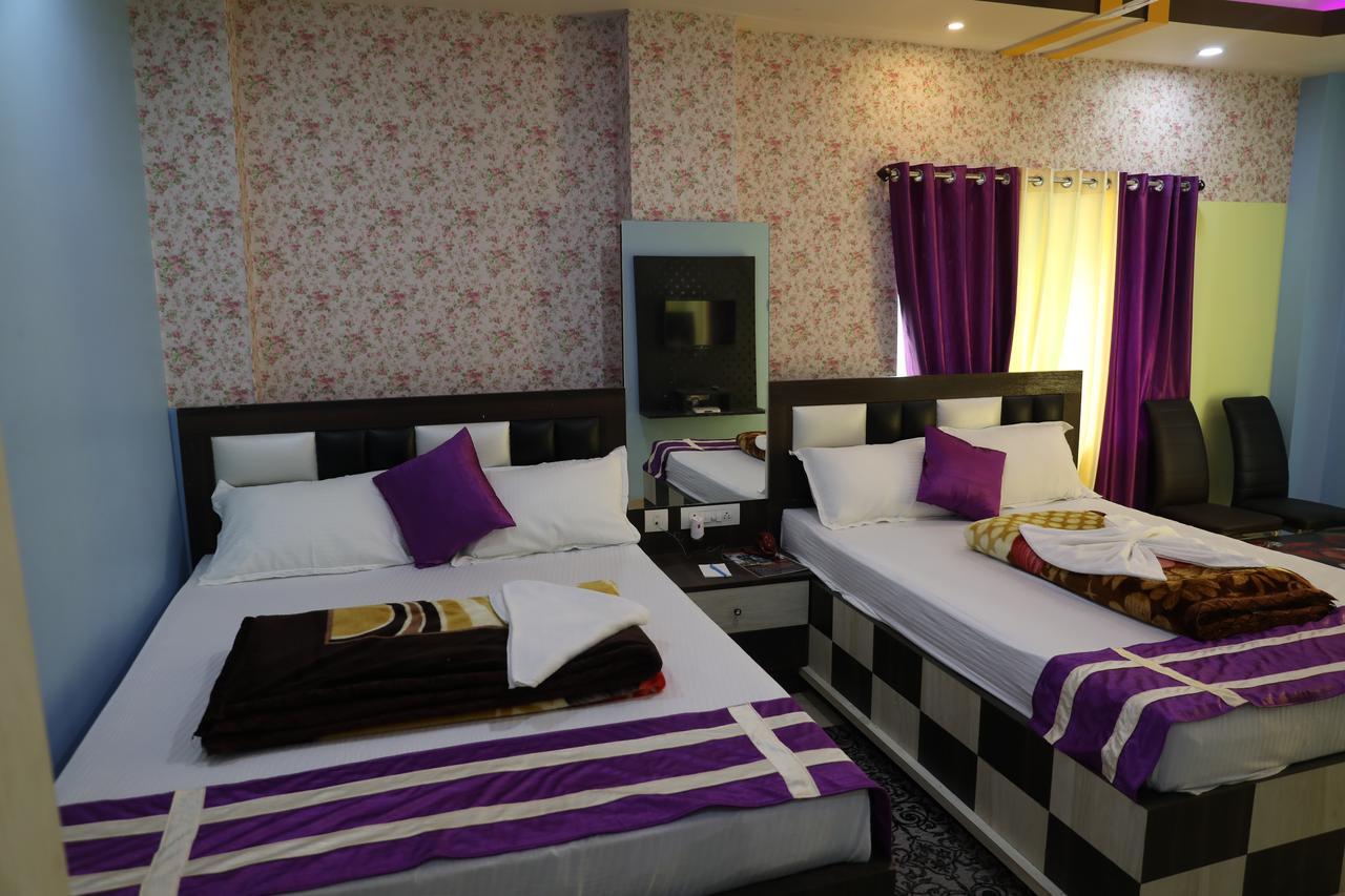 Hotel S.T. Apple Дигха Екстериор снимка