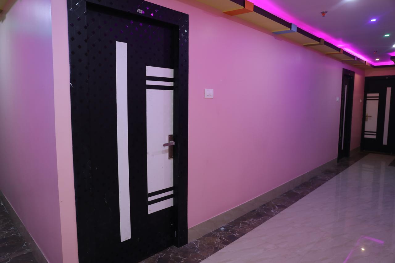 Hotel S.T. Apple Дигха Екстериор снимка