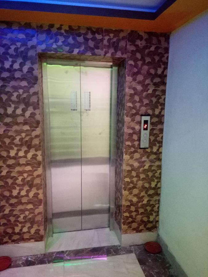 Hotel S.T. Apple Дигха Екстериор снимка
