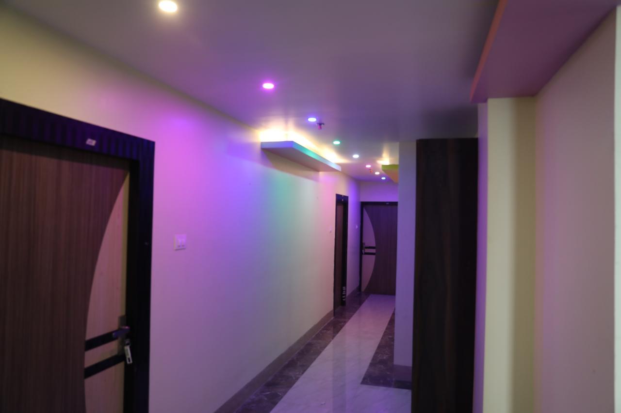 Hotel S.T. Apple Дигха Екстериор снимка